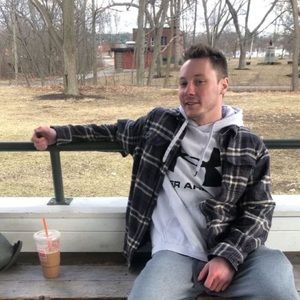 Meet your Posher, Luke